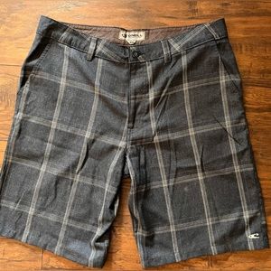 Men’s size 36 shorts. Excellent condition.